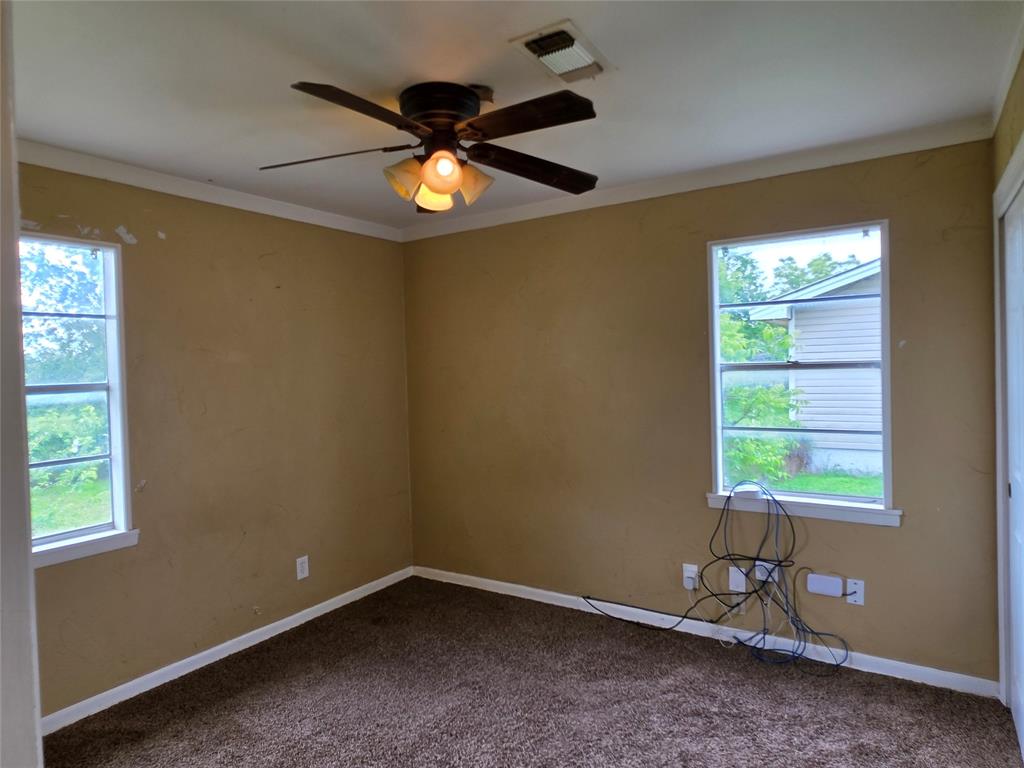 509 Starkey Street Bangs, TX 76823 - Photo 16 of 19