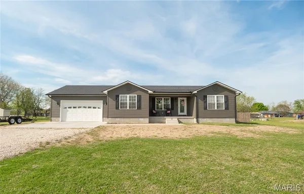 $232,900 | 166 Cypress Drive, Sikeston, MO 63801