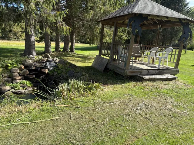 $200,000 | 53 South Street, Edmeston, NY 13335