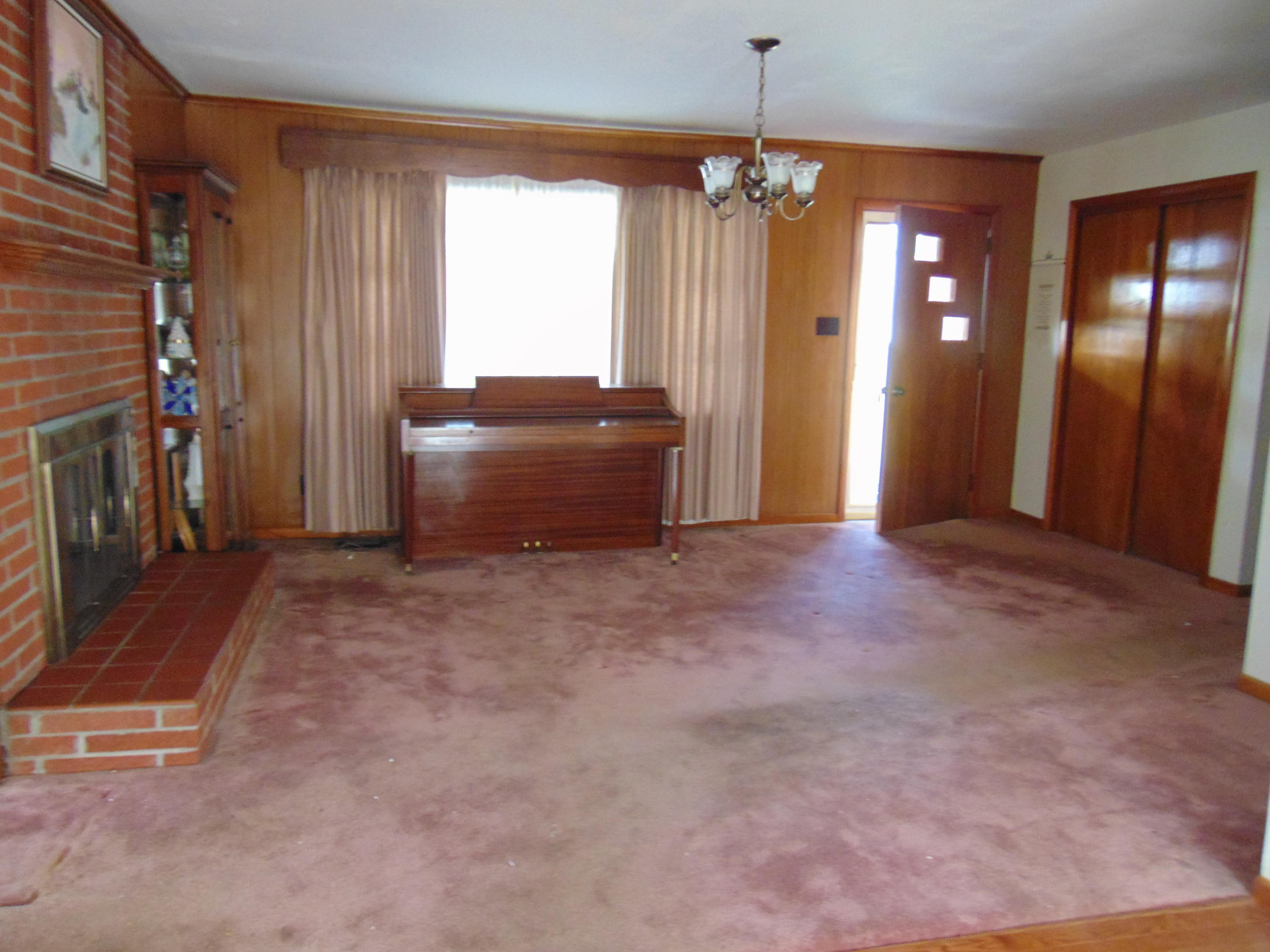 120 Alpine Road Middlesboro, KY 40965 - Photo 9 of 35 DSC00681