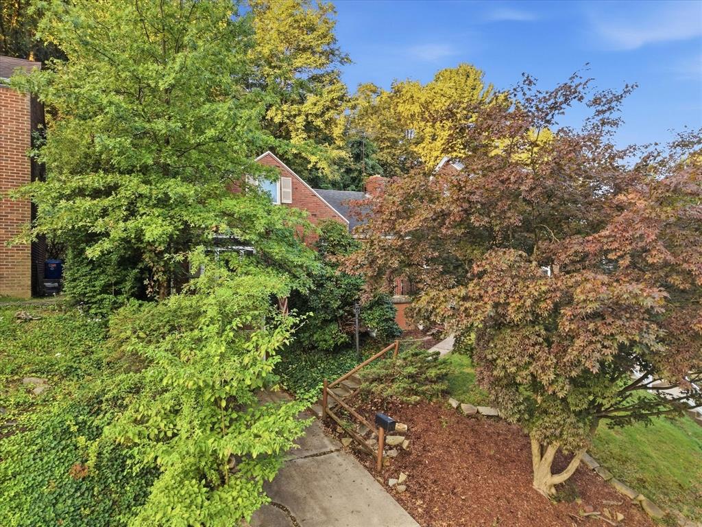 610 Cascade Road Pittsburgh, PA 15221 - Photo 35 of 46 Gallery Image 35