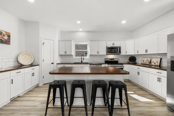 $369,000 | 220 Allen Street, Monroeville, IN 46773