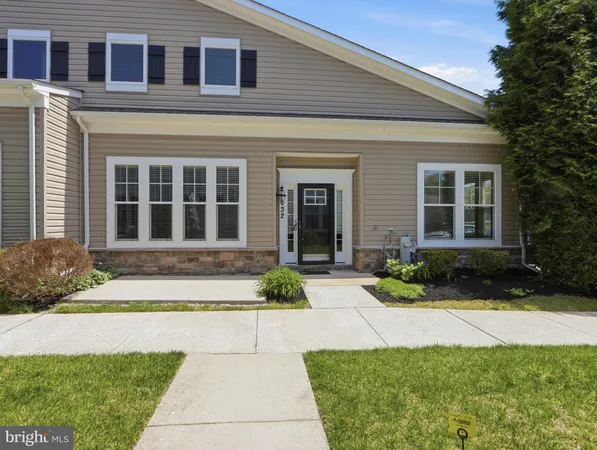 $365,000 | 132 Jacobia Drive, Unit C4, Pasadena, MD 21122