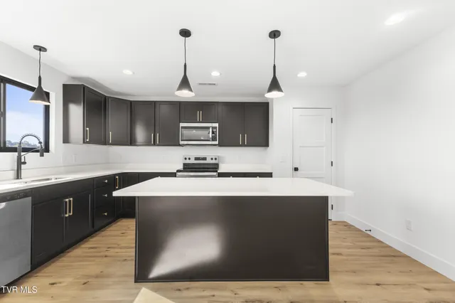 $496,700 | 400 Noes Chapel Road, Morristown, TN 37814