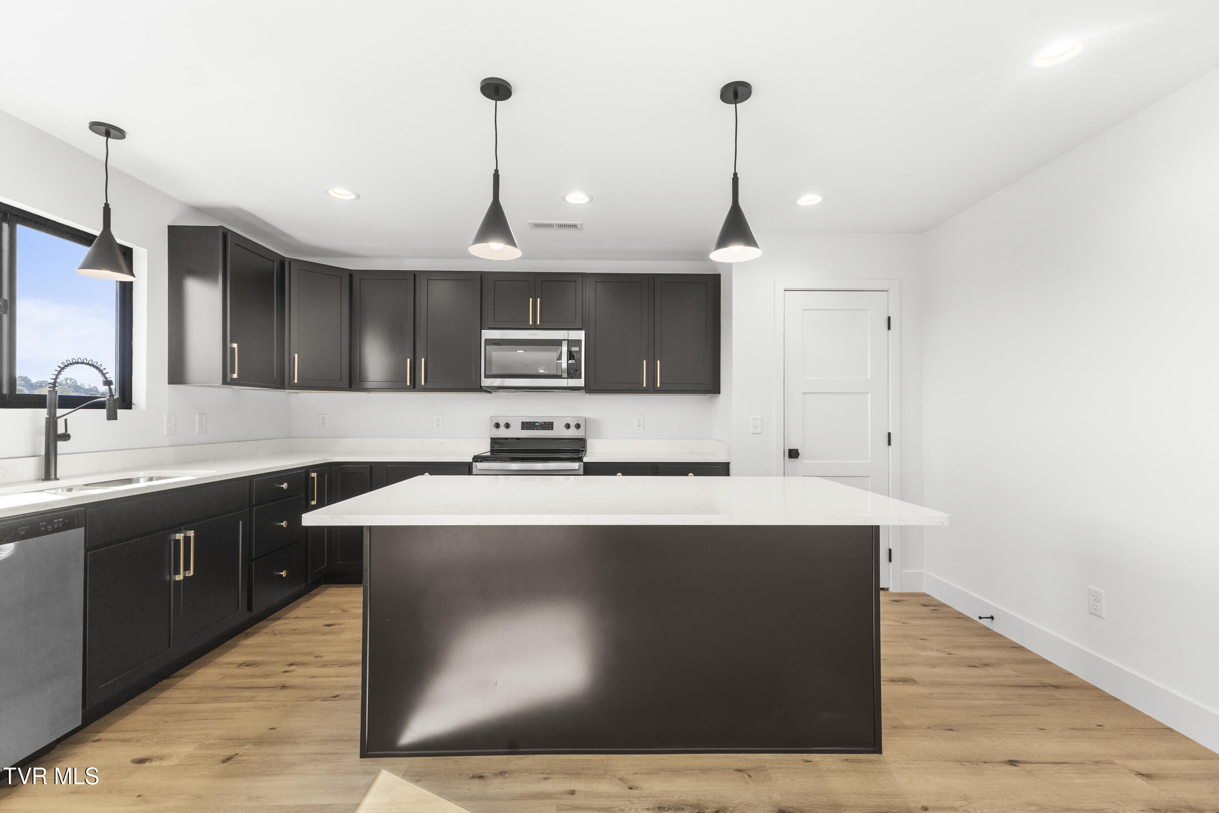 400 Noes Chapel Road Morristown, TN 37814 - Photo 15 of 45 17_img_4092