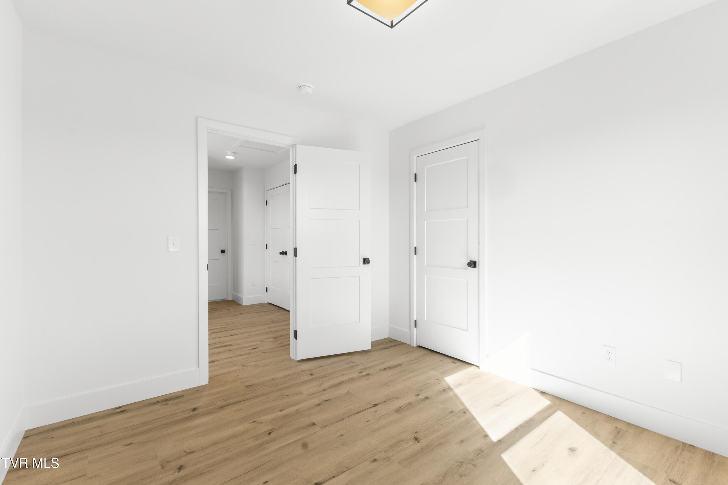 400 Noes Chapel Road Morristown, TN 37814 - Photo 29 of 45 34_img_4188