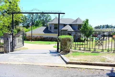 $495,000 | 336 Fernwood Drive, Nacogdoches, TX 75964