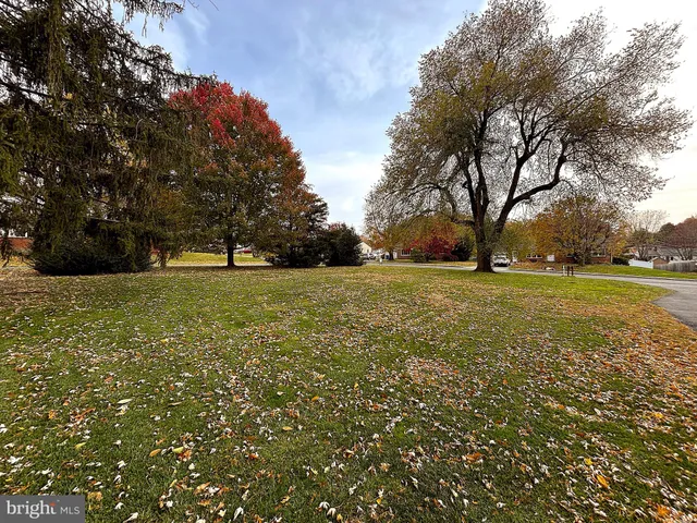 $109,900 | 416 Allegheny Drive, Mechanicsburg, PA 17055