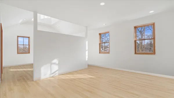 $1,499,999 | N52-w6296-8 Mill Street, Cedarburg, WI 53012