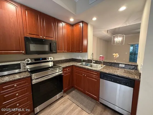 $1,625 | 9745 Touchton Road, Unit 1126, Jacksonville, FL 32246