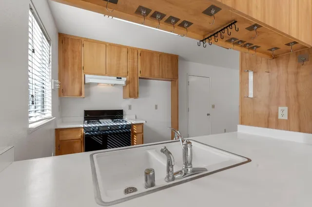 $389,900 | 6072 Preakness Drive, Riverbank, CA 95367