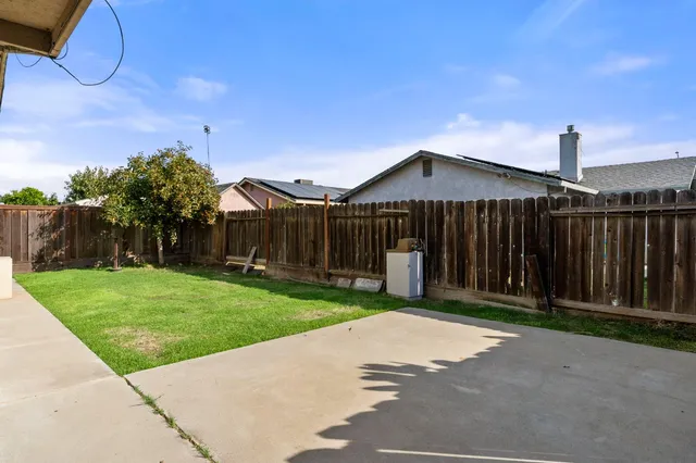 $389,900 | 6072 Preakness Drive, Riverbank, CA 95367