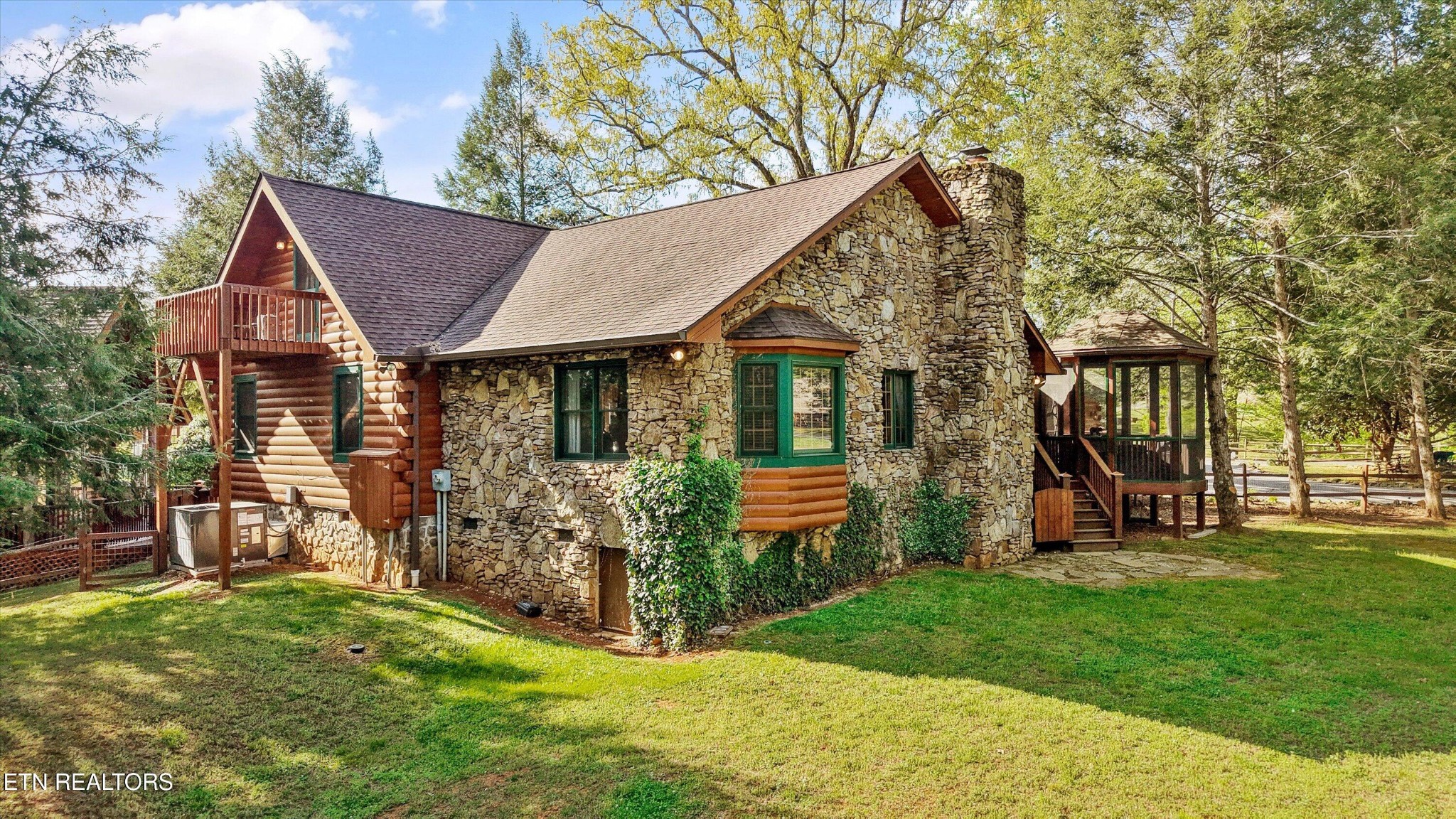 7247 Old Tuckaleechee Road Townsend, TN 37882 - Photo 2 of 56