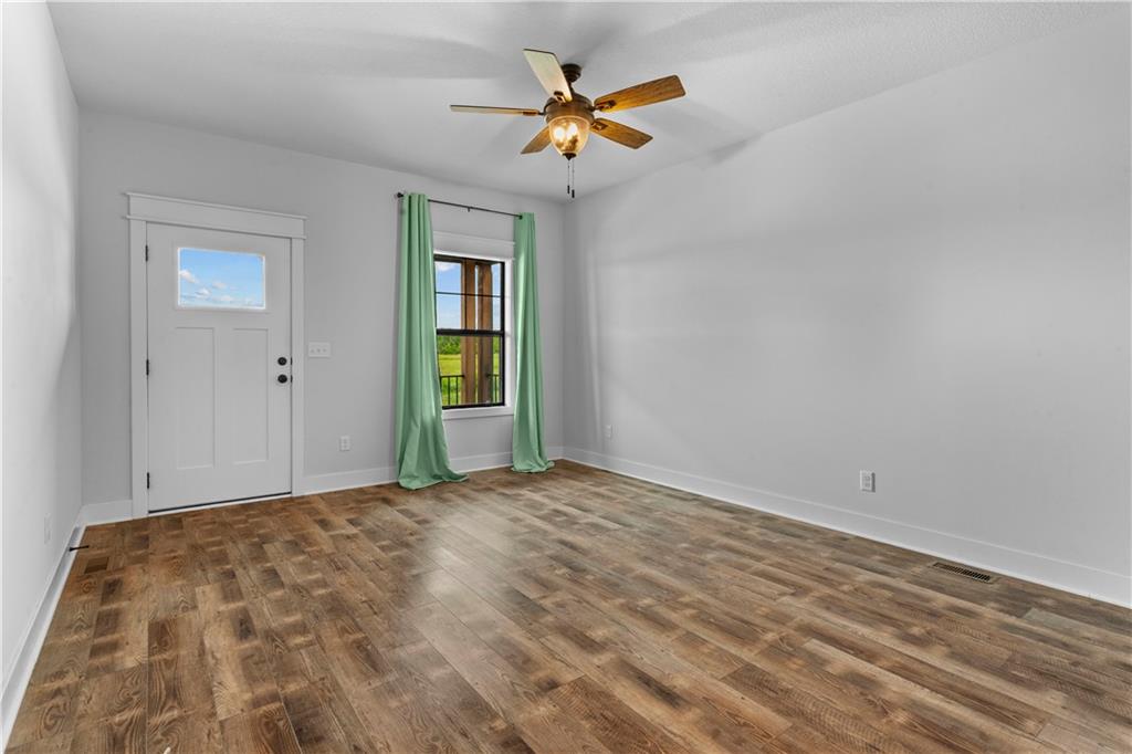1121 South Minton Road, Unit A Independence, MO 64056 - Photo 4 of 42