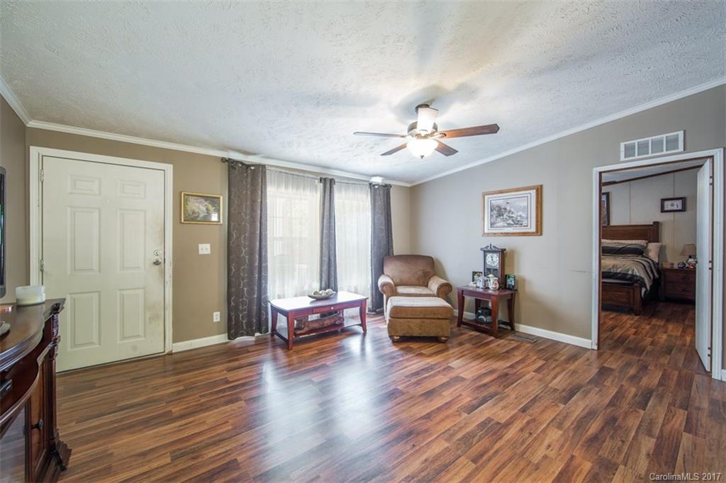 335 Long Ridge Road Brevard, NC 28712 - Photo 11 of 21 Gallery Image 11