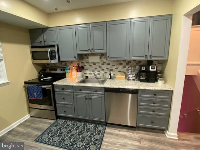 9959 Dungan Road Philadelphia, PA 19115 - Photo 7 of 13 Kitchen
