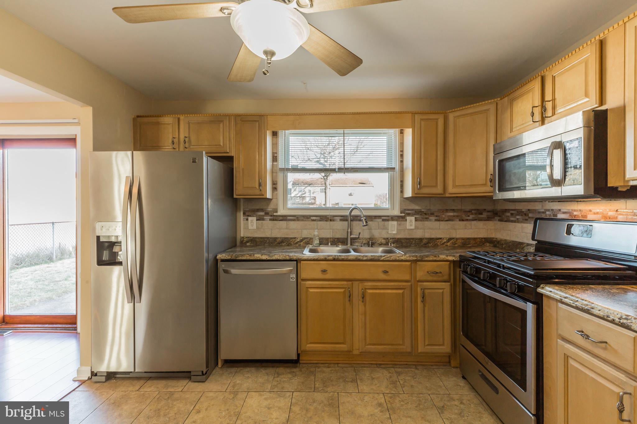 111 Green Ridge Road Voorhees, NJ 08043 - Photo 15 of 24