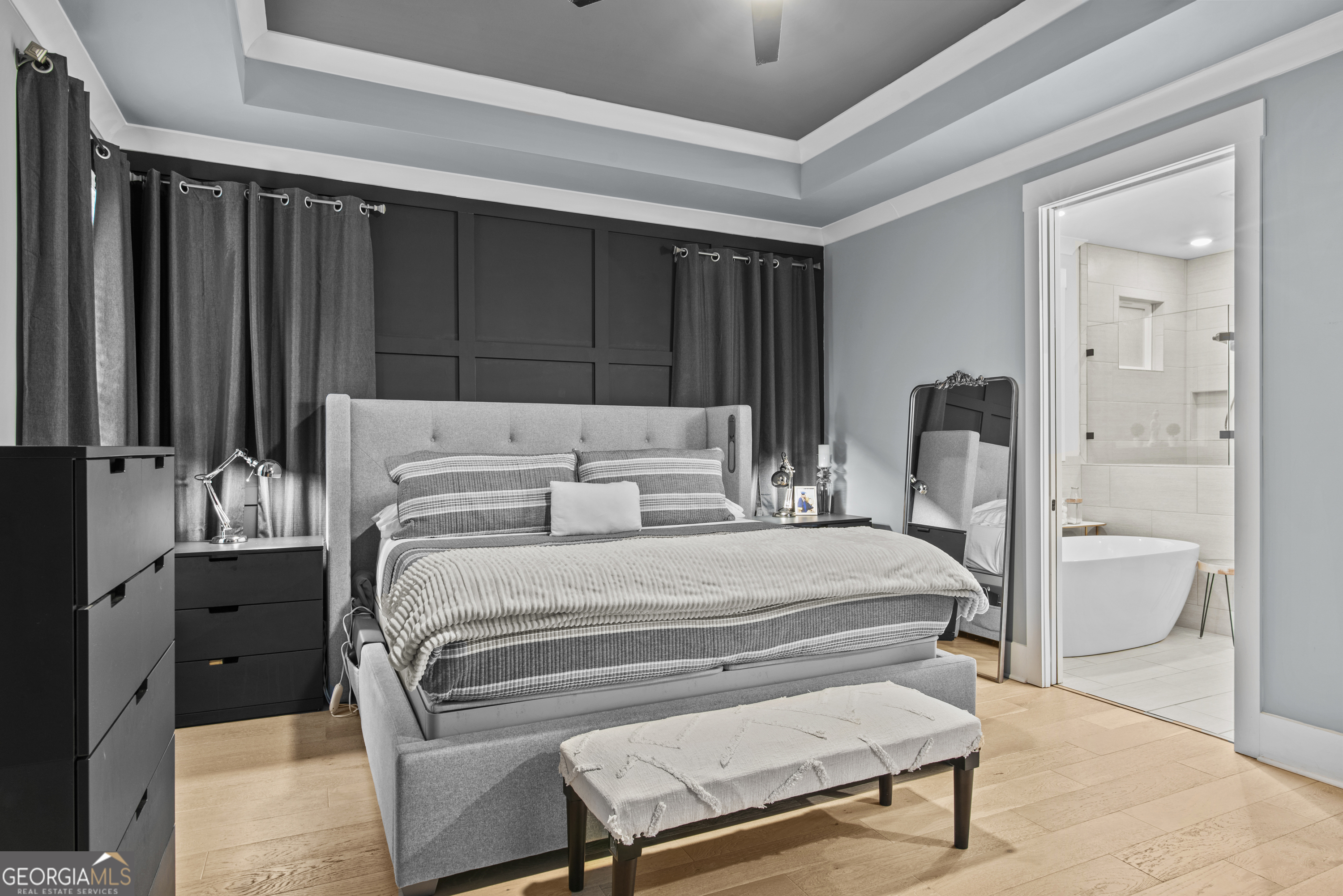 265 Federal Street Athens, GA 30607 - Photo 29 of 61 a bedroom with a bed and a closet