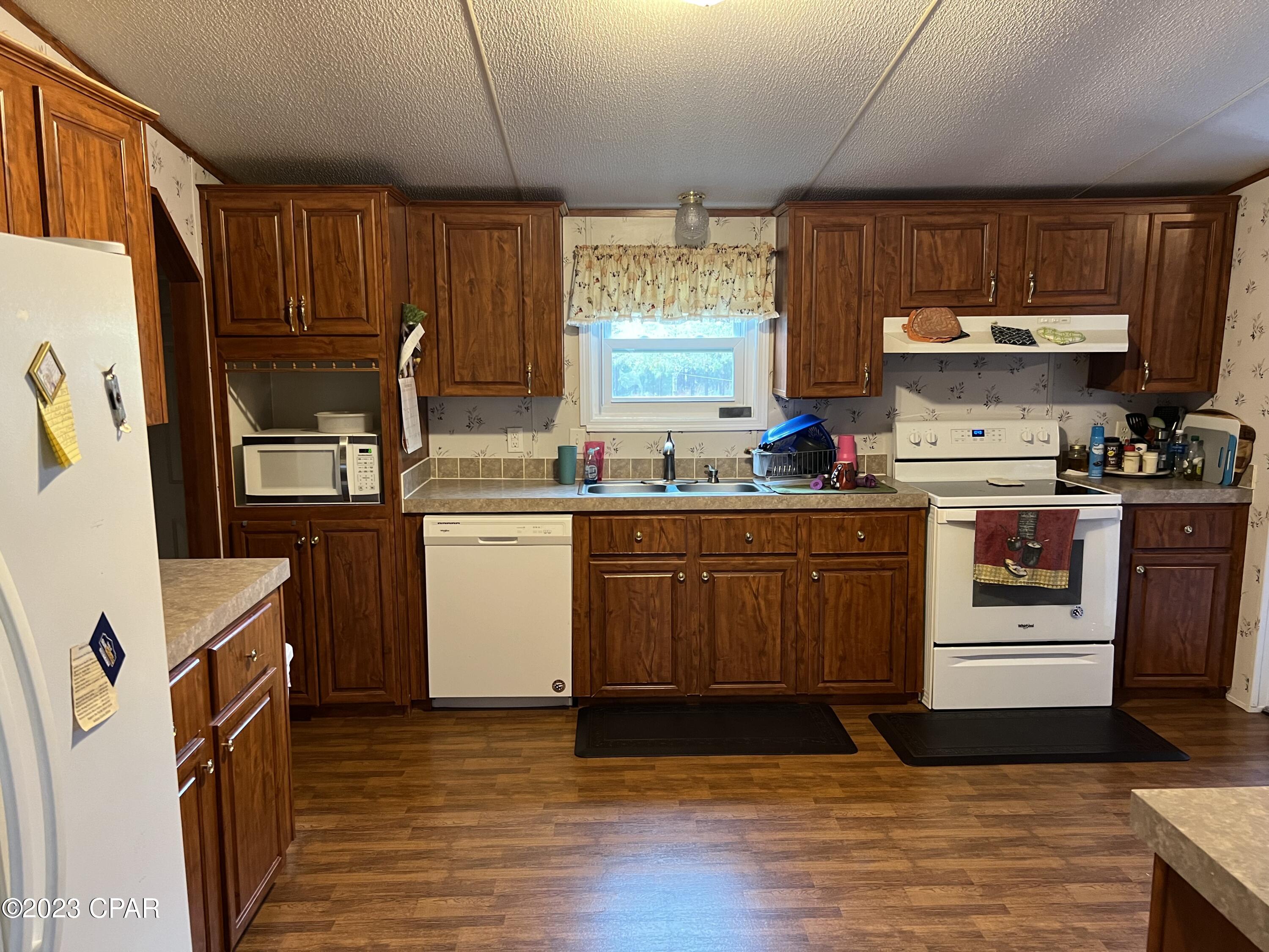2325 Corbin Road Cottondale, FL 32431 - Photo 20 of 22