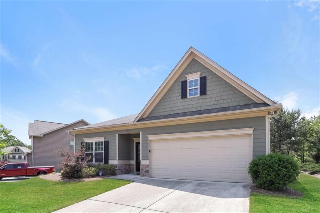 3752 Ridge Bluff Overlook Gainesville, GA 30507 - Photo 2 of 18 Gallery Image 2