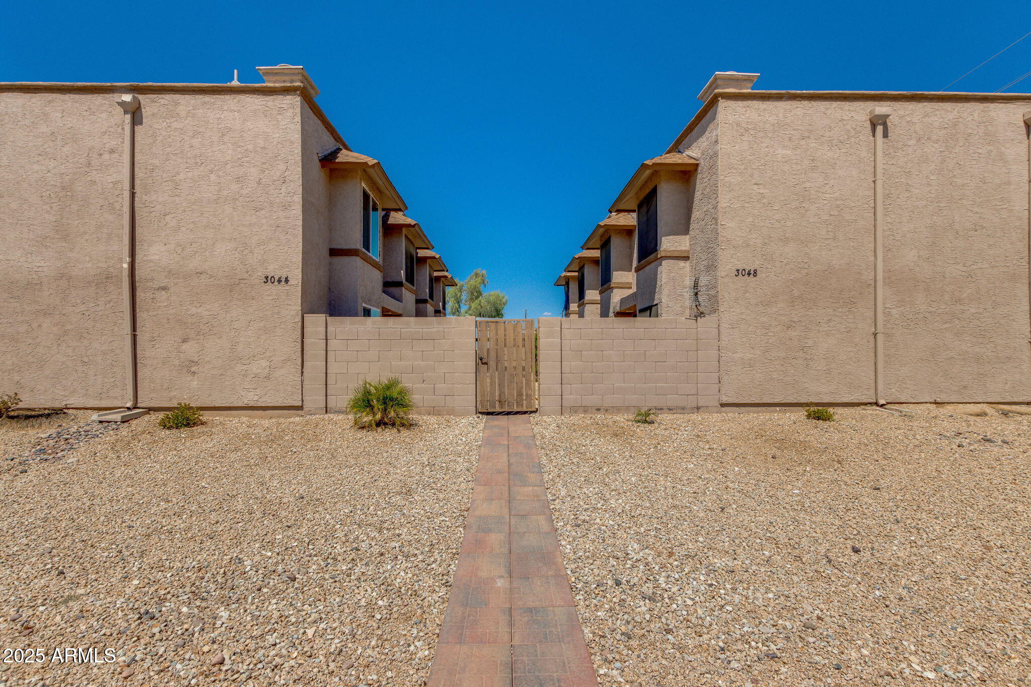 3048 East Beck Lane Phoenix, AZ 85032 - Photo 10 of 13