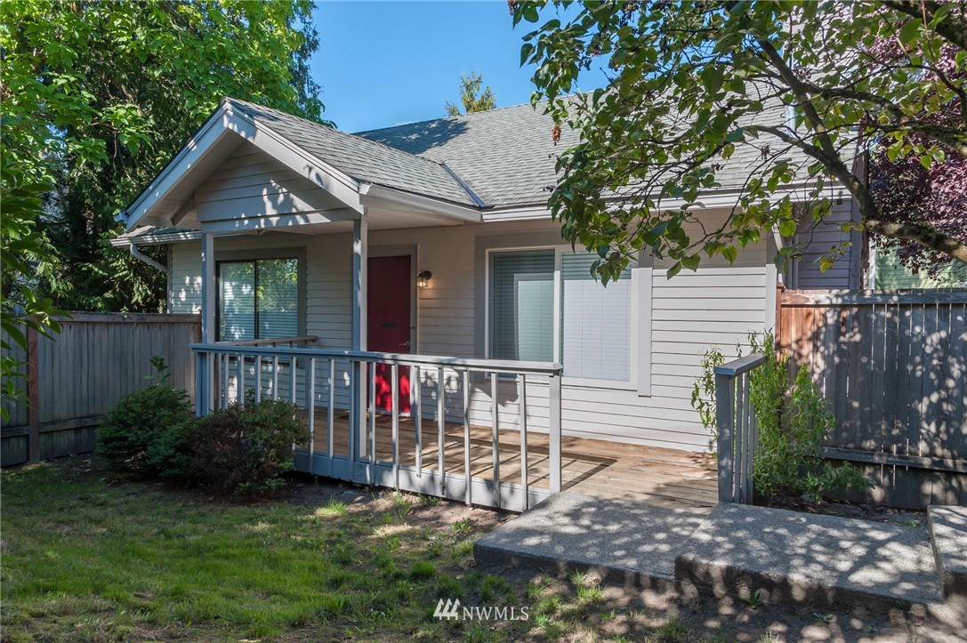 10123 Holman Road Northwest Seattle, WA 98177 - Photo 2 of 24 Gallery Image 2