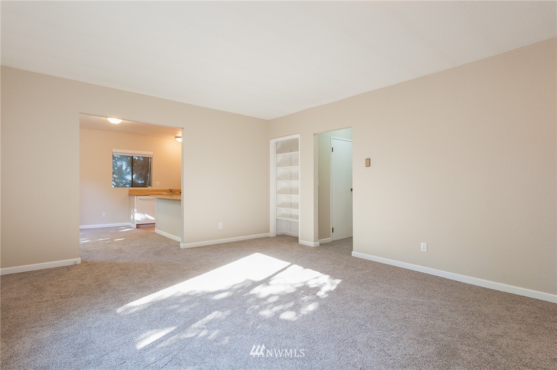 10123 Holman Road Northwest Seattle, WA 98177 - Photo 10 of 24 Gallery Image 10