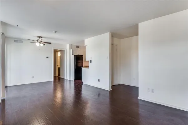 $170,000 | 5902 Marvin Loving Drive, Unit 201, Garland, TX 75043