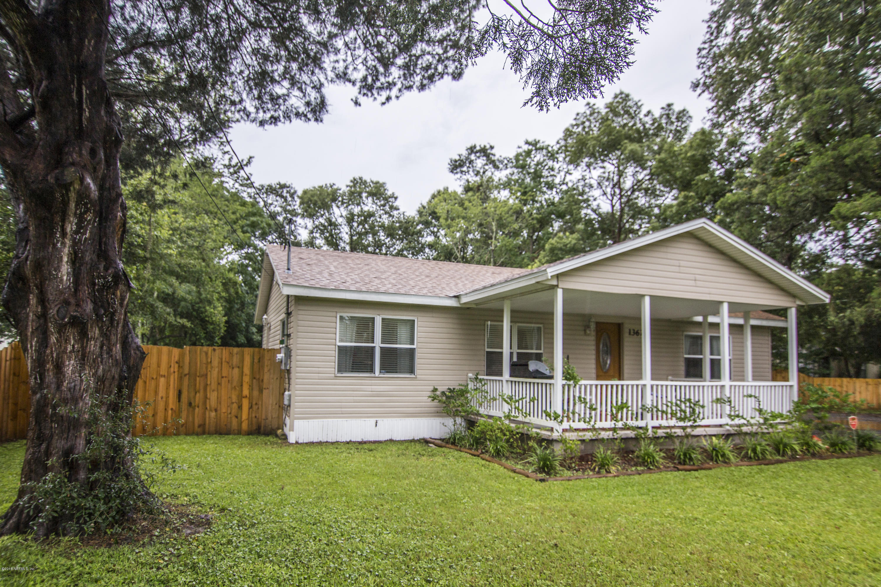 13625 Lanier Road Jacksonville, FL 32226 - Photo 1 of 29 13625 Lanier front02