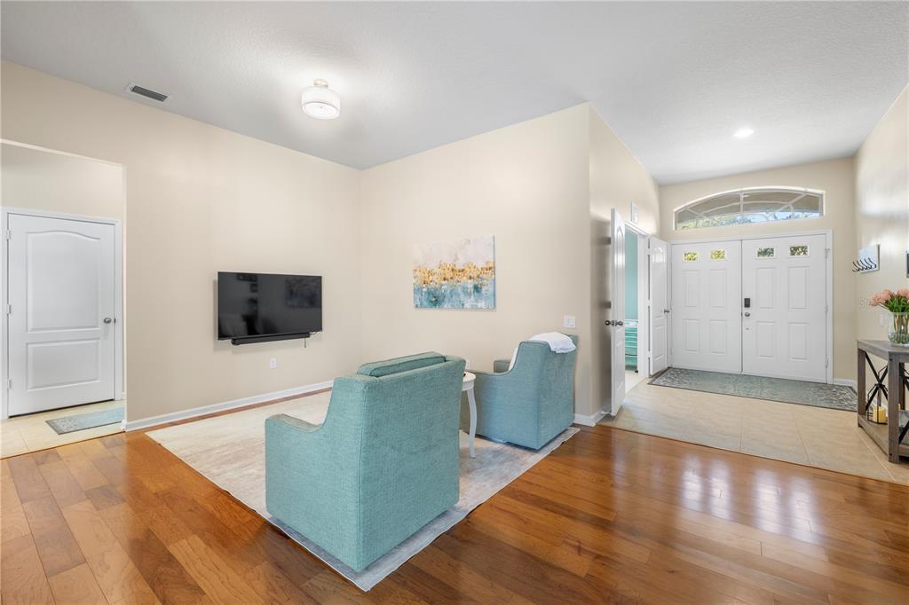 30404 Colthurst Street Wesley Chapel, FL 33545 - Photo 14 of 61