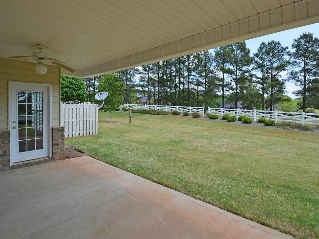 142 Shipyard Circle Anderson, SC 29621 - Photo 11 of 20 Gallery Image 11