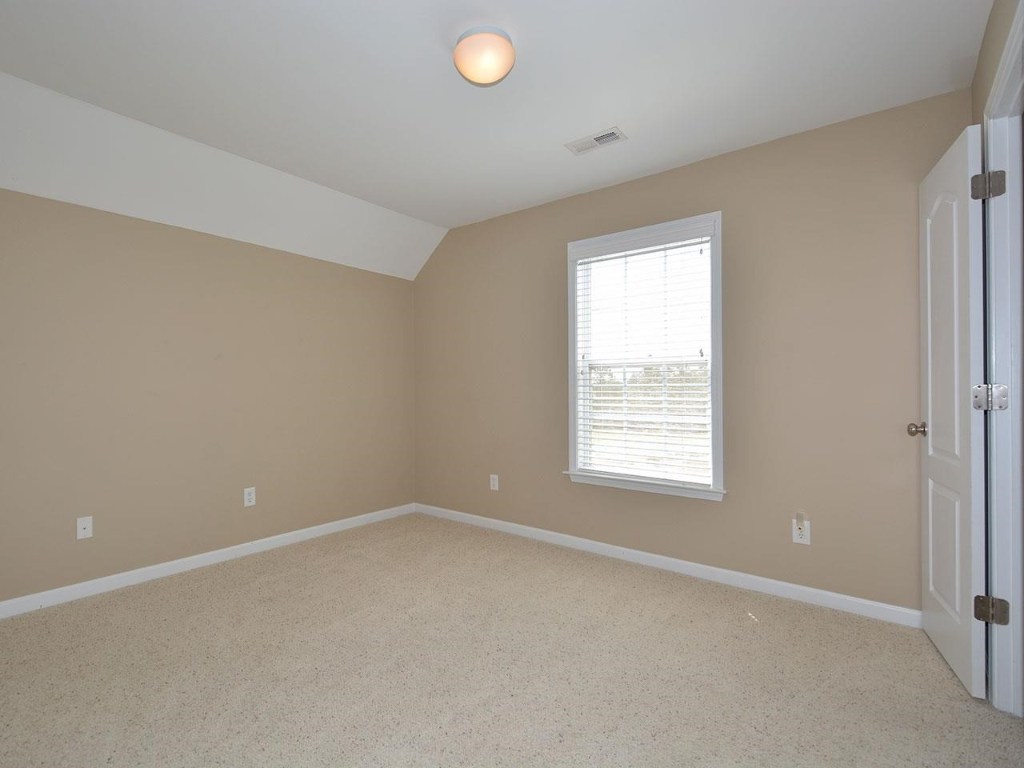 142 Shipyard Circle Anderson, SC 29621 - Photo 6 of 20 Gallery Image 6
