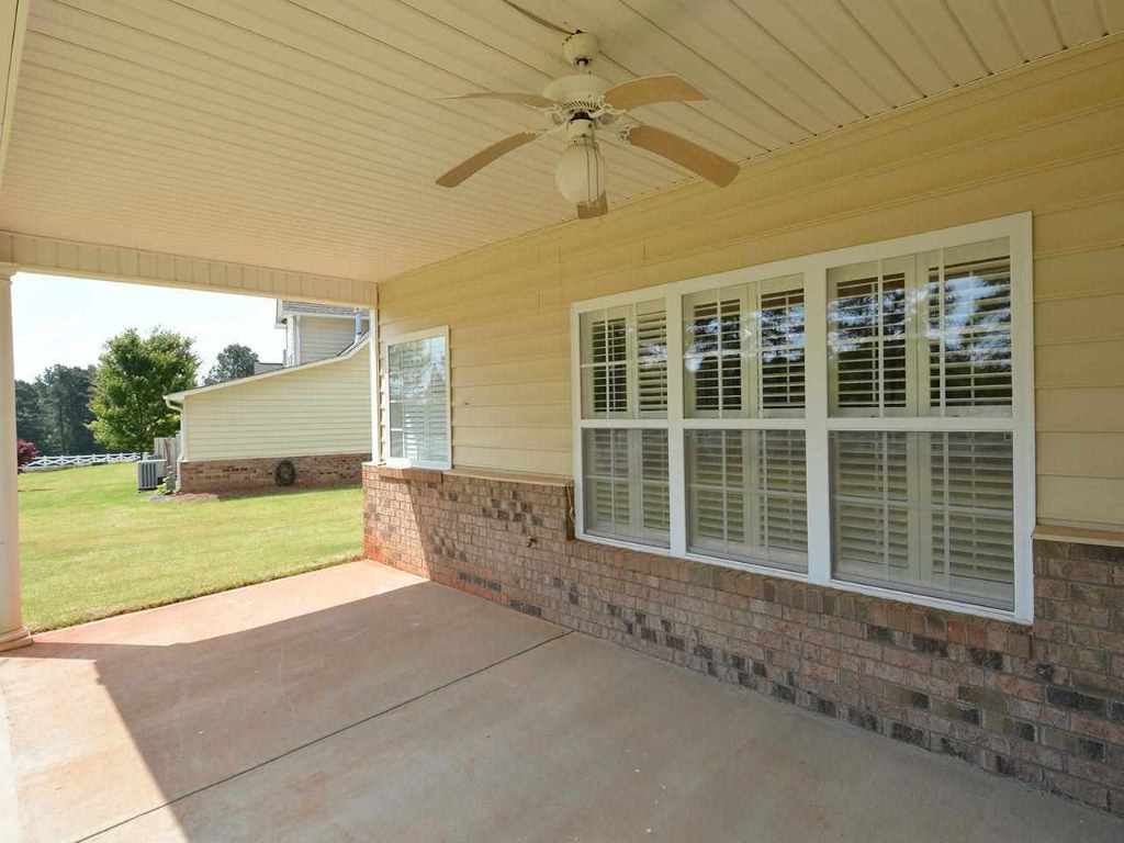 142 Shipyard Circle Anderson, SC 29621 - Photo 10 of 20 Gallery Image 10