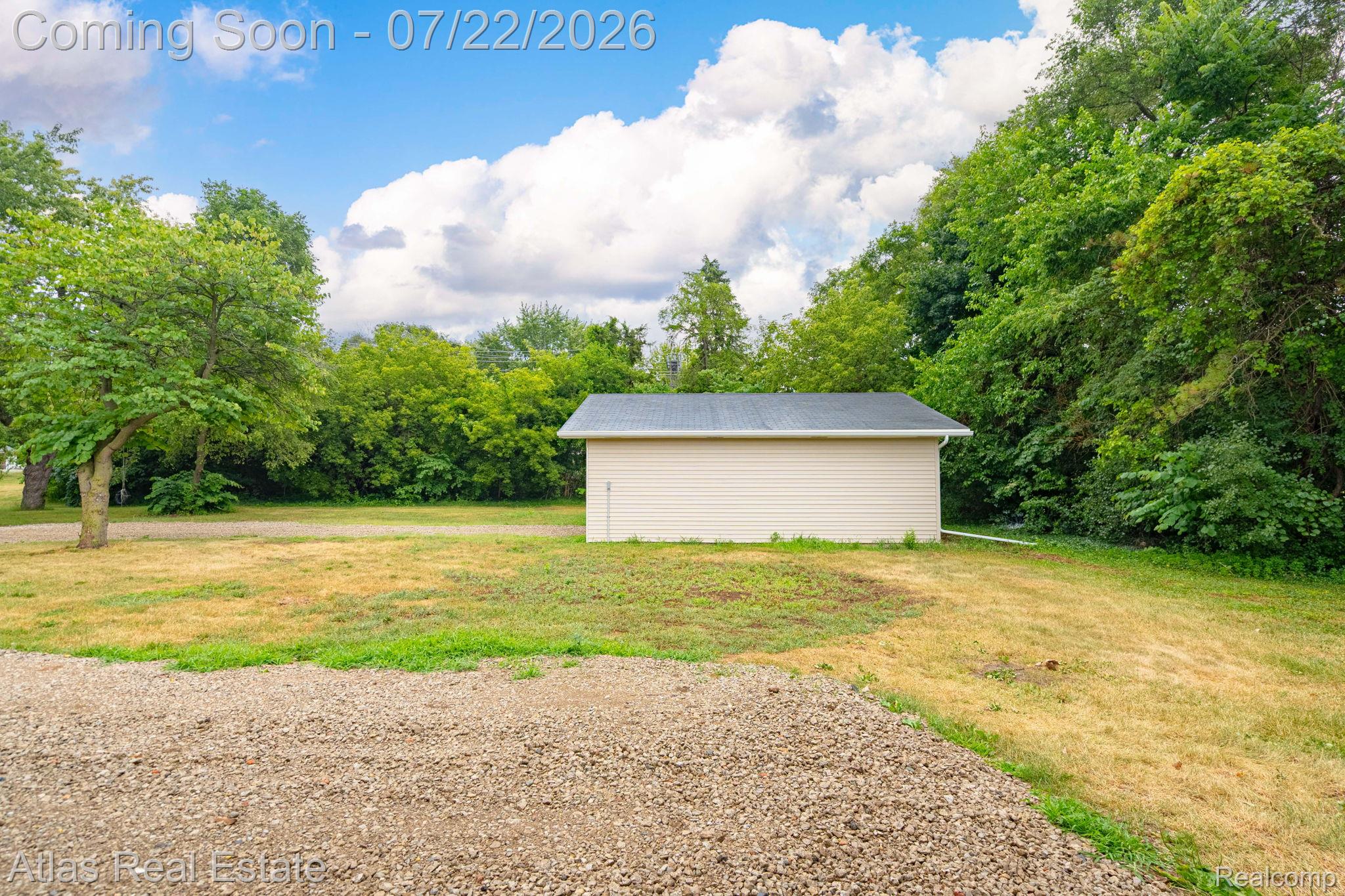 7398 North Genesee Road Genesee, MI 48437 - Photo 8 of 34 8-web-or-mls-exteriors-8.jpg