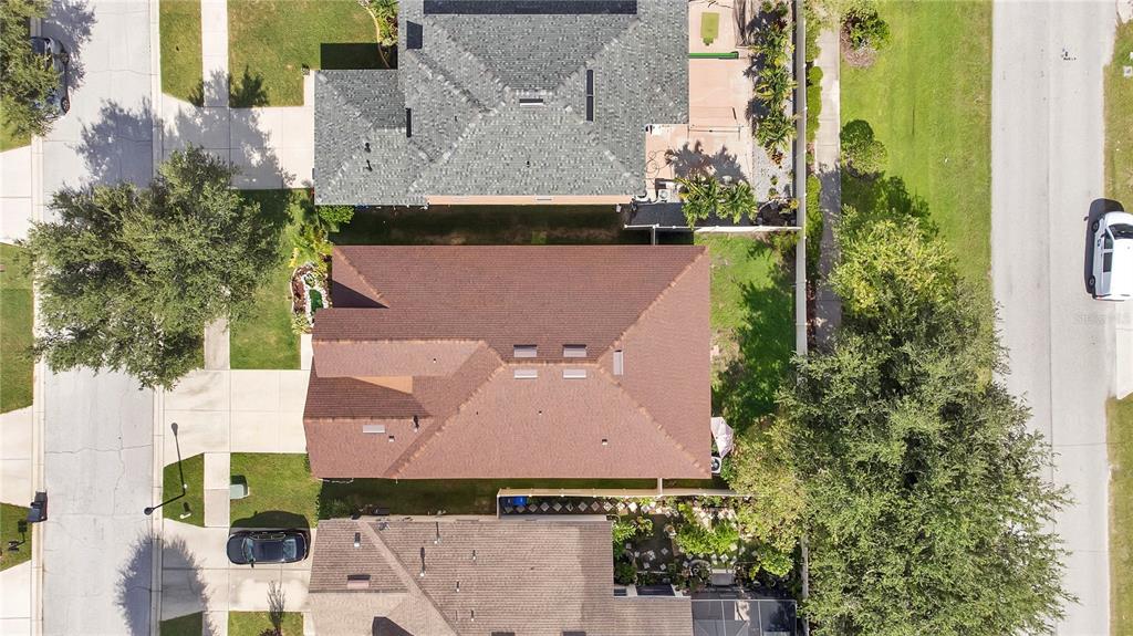 10229 Avelar Ridge Drive Riverview, FL 33578 - Photo 34 of 39 an aerial view of a house with a yard