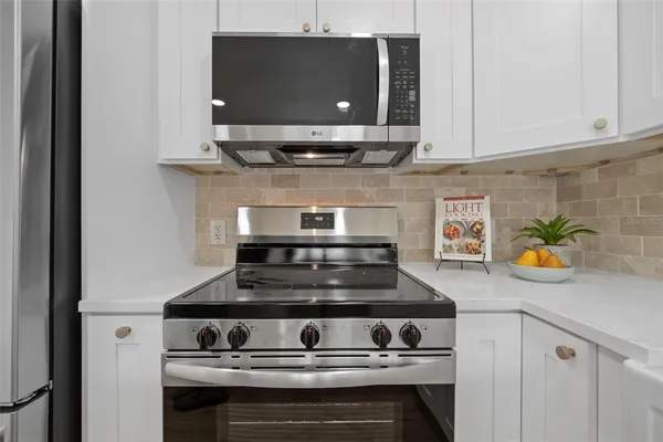 $460,000 | 6803 123rd Avenue, Largo, FL 33773