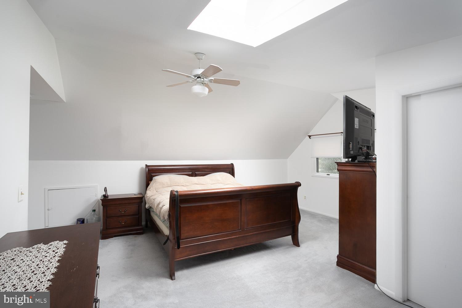 561 Flock Road Hamilton, NJ 08690 - Photo 22 of 35 Master Suite