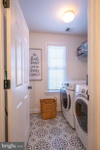 $840,000 | 627 Greysands Lane, Purcellville, VA 20132