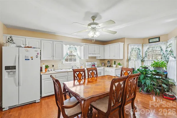 $400,000 | 300 South Broome Street, Waxhaw, NC 28173