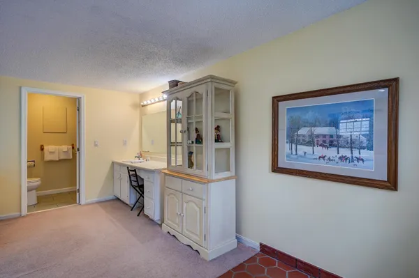 $2,500 | 1 Whispering Brook Road, Unit 1, Glen, NH 03838