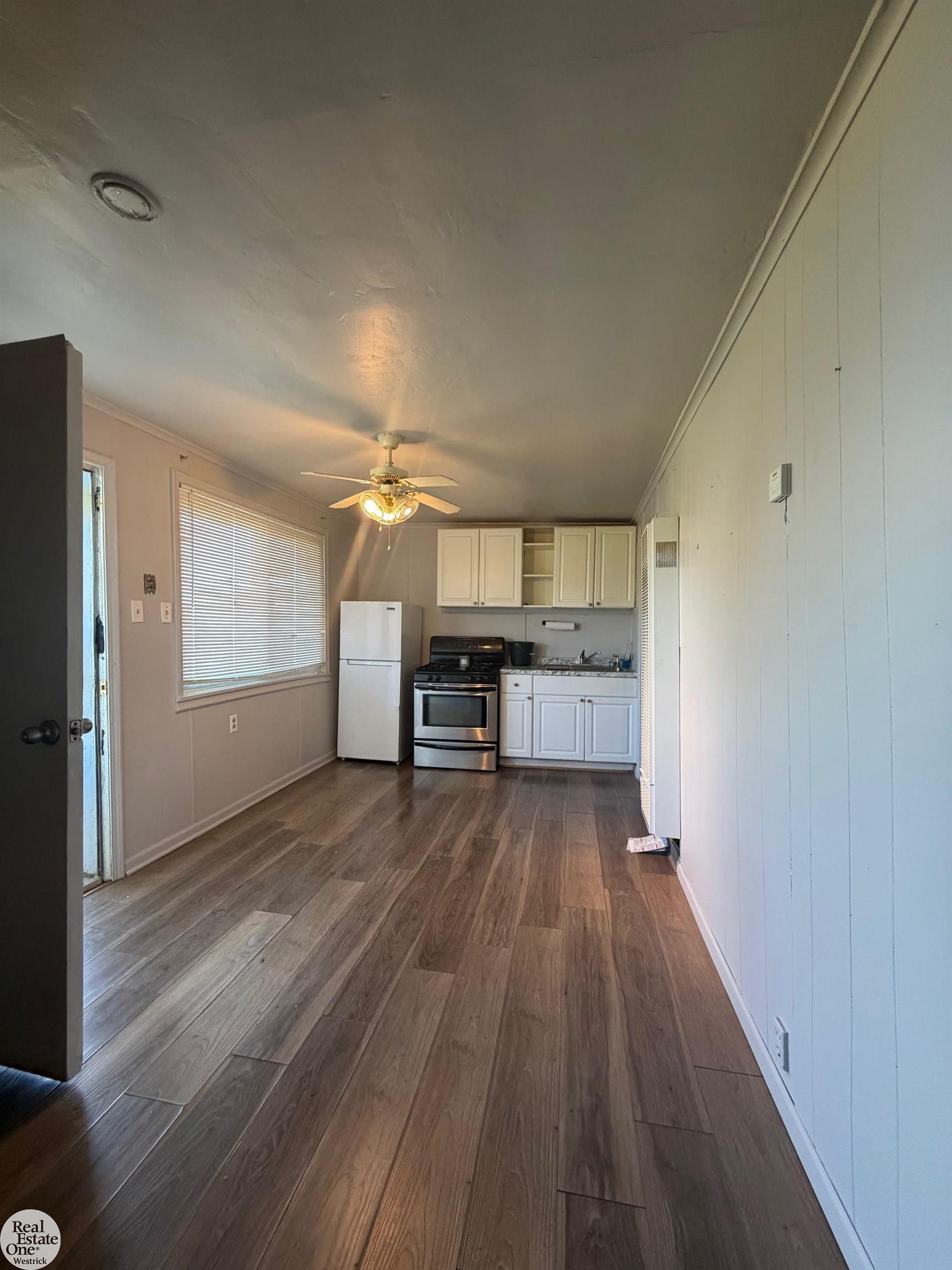 9237 North River Road, Unit 3 Algonac, MI 48001 - Photo 16 of 22