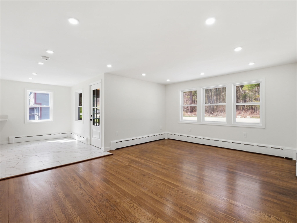 72 Holden Road Paxton, MA 01612 - Photo 6 of 36