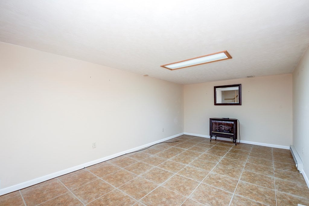 35637 Widener Valley Road Glade Spring, VA 24340 - Photo 16 of 26 Gallery Image 16
