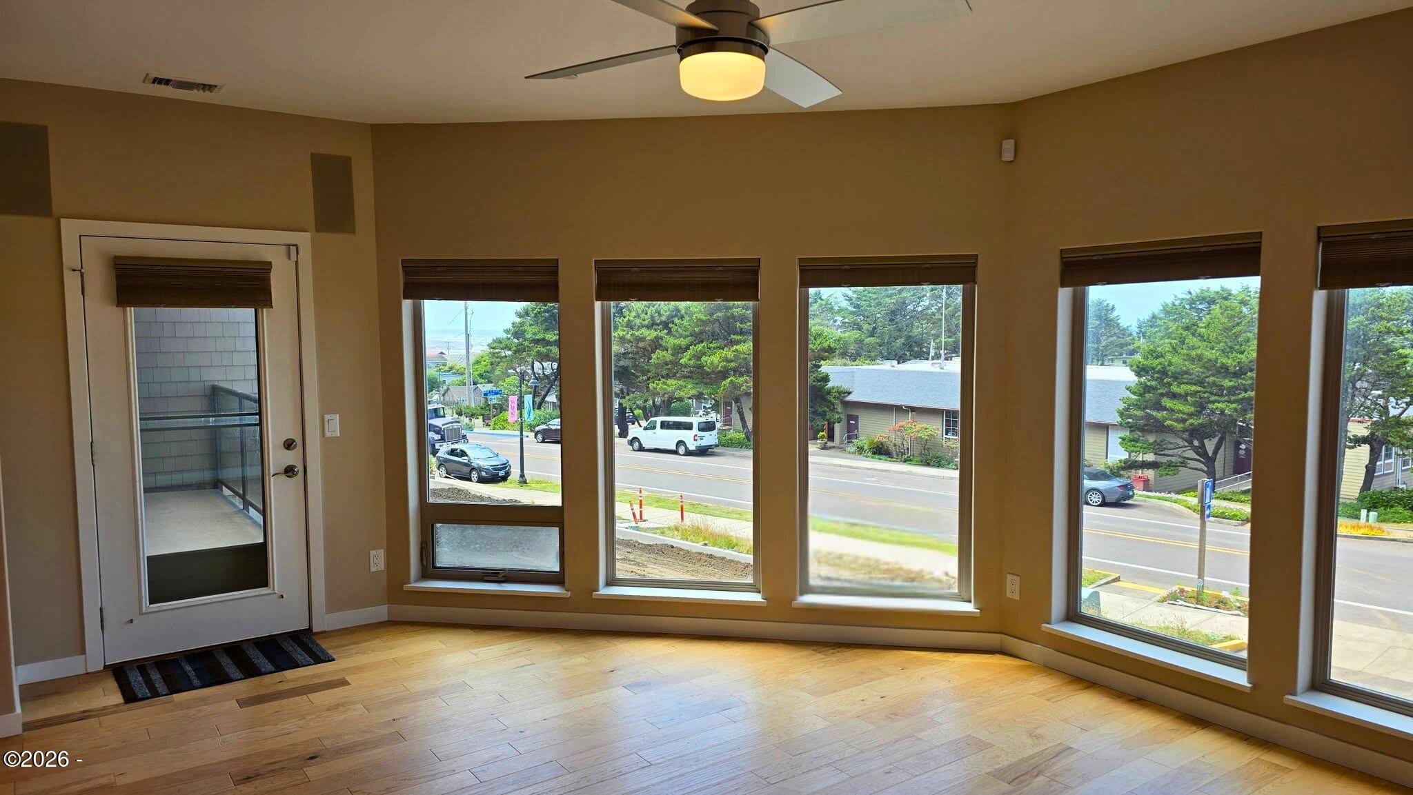 503 Center Way Yachats, OR 97498 - Photo 8 of 17