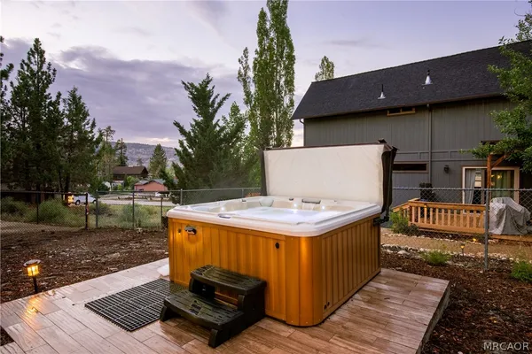 $475,000 | 1409 Malabar Way, Big Bear City, CA 92314