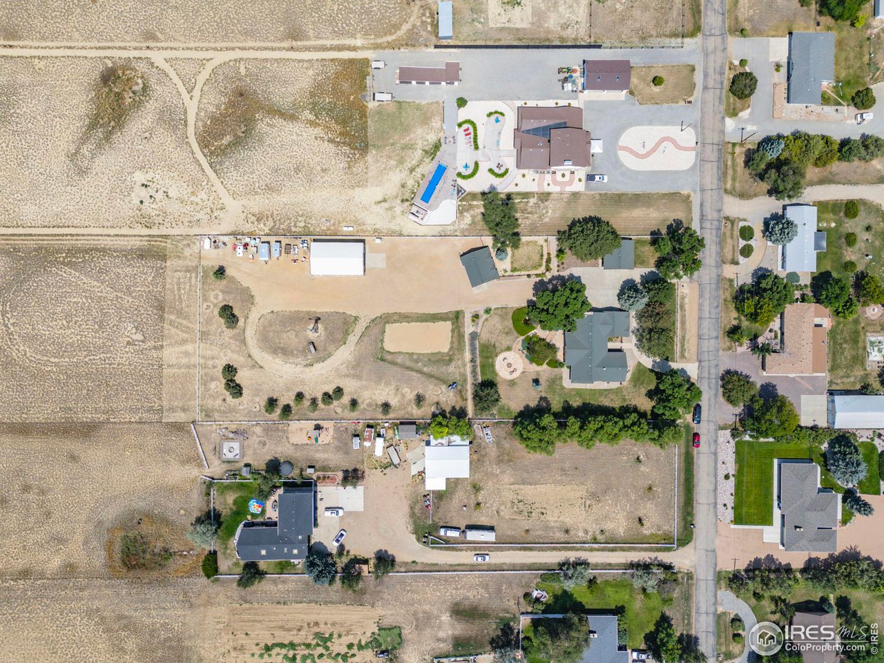 13581 Elmore Road Longmont, CO 80504 - Photo 30 of 34 Gallery Image 30