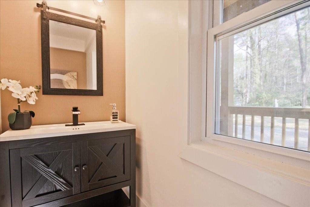 2543 Midway Road Decatur, GA 30030 - Photo 31 of 44