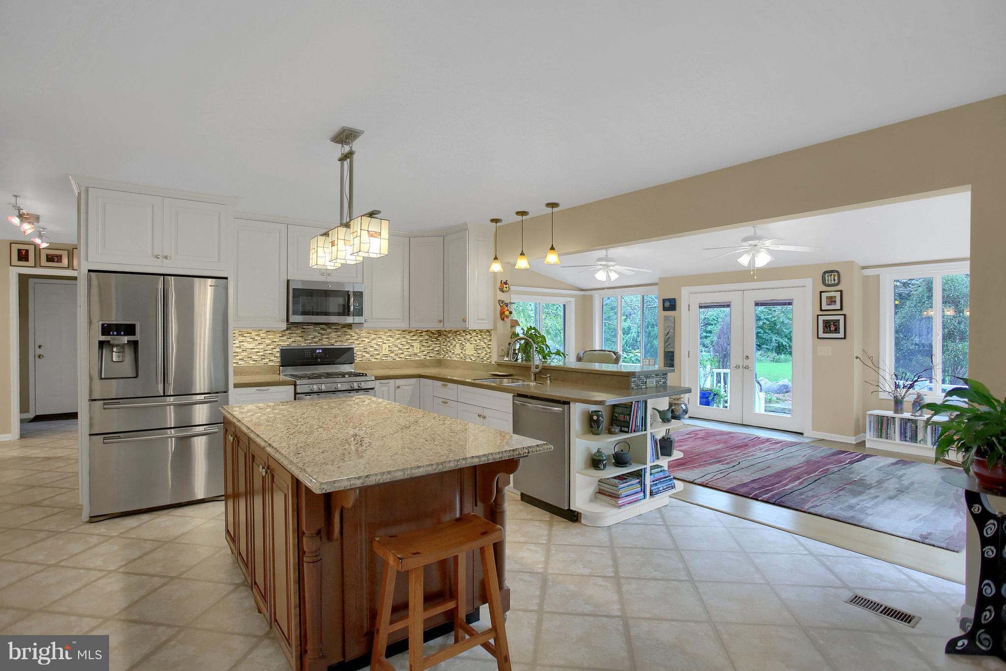 25 Orion Road Boiling Springs, PA 17007 - Photo 5 of 51 Gallery Image 5