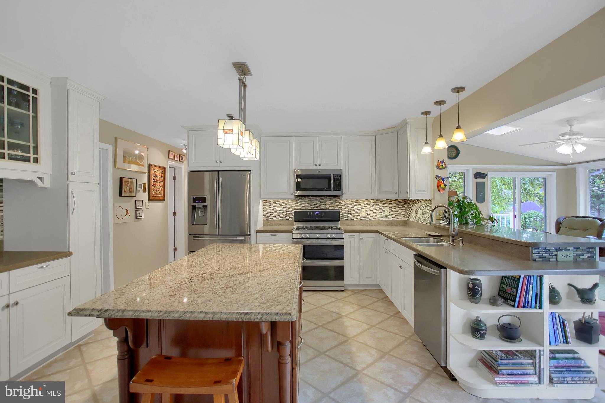 25 Orion Road Boiling Springs, PA 17007 - Photo 6 of 51 Gallery Image 6