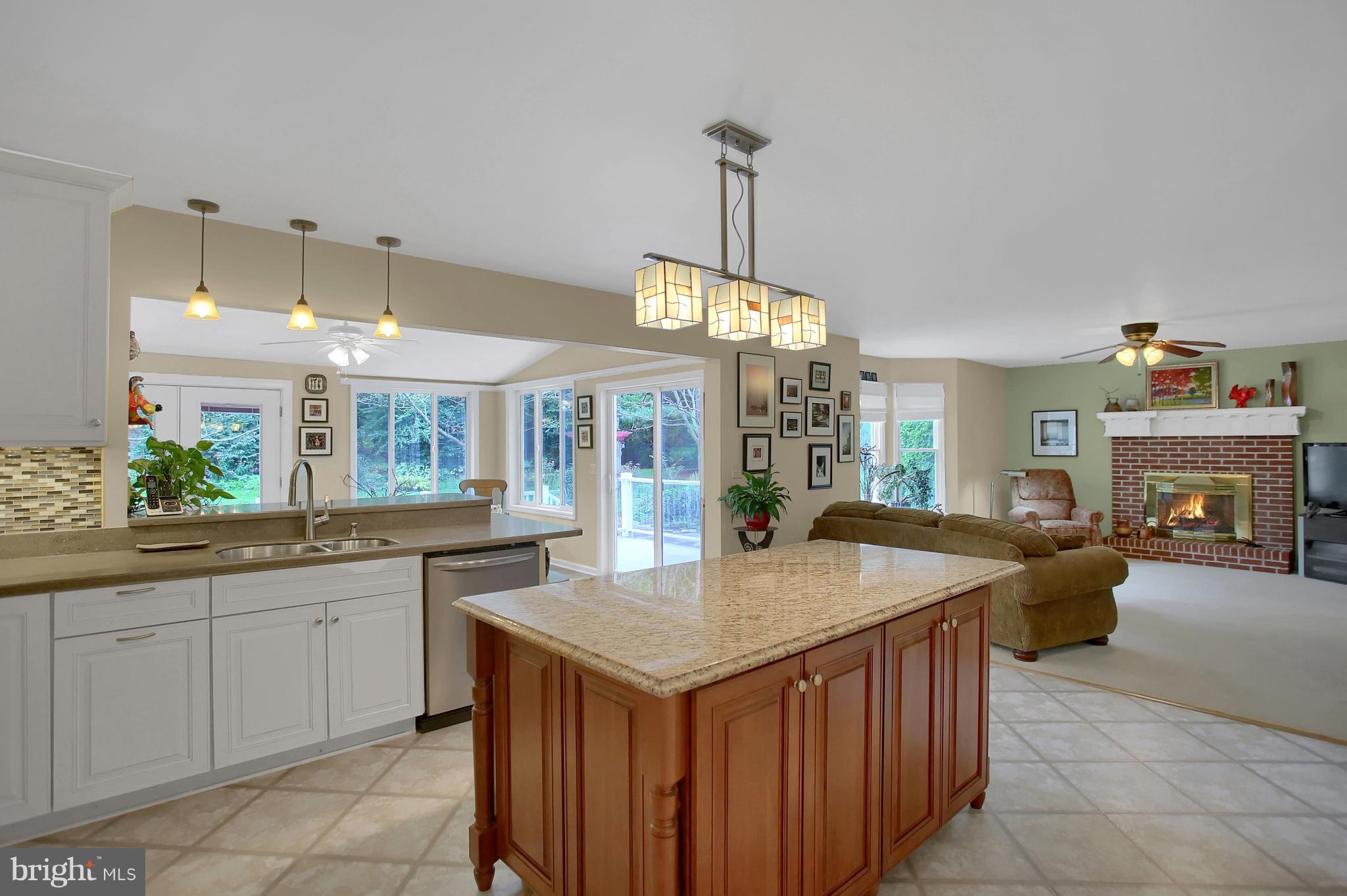 25 Orion Road Boiling Springs, PA 17007 - Photo 7 of 51 Gallery Image 7